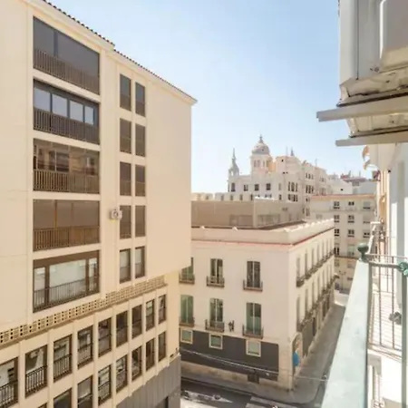 Alohalacant I Piso Nuevo En La Playa Y En El Ayuntamiento Daire *
