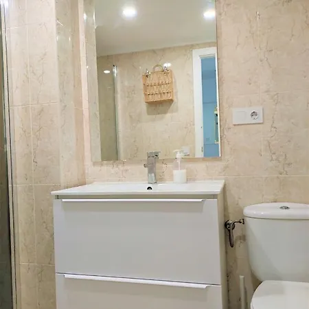 Alohalacant I Piso Nuevo En La Playa Y En El Ayuntamiento Apartment *