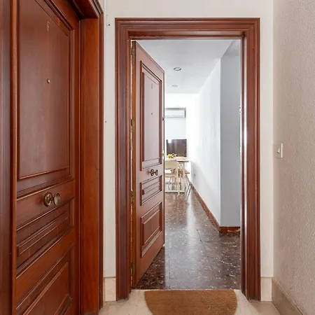 Alohalacant I Piso Nuevo En La Playa Y En El Ayuntamiento Daire Alicante